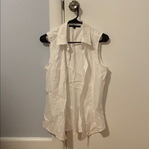 Professional Sleeveless Blouse